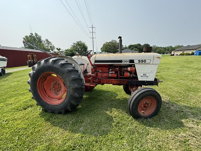 Image of J.I. Case 990 equipment image 2