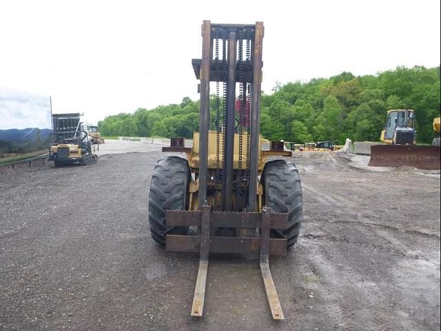 Image of Case 585E equipment image 1