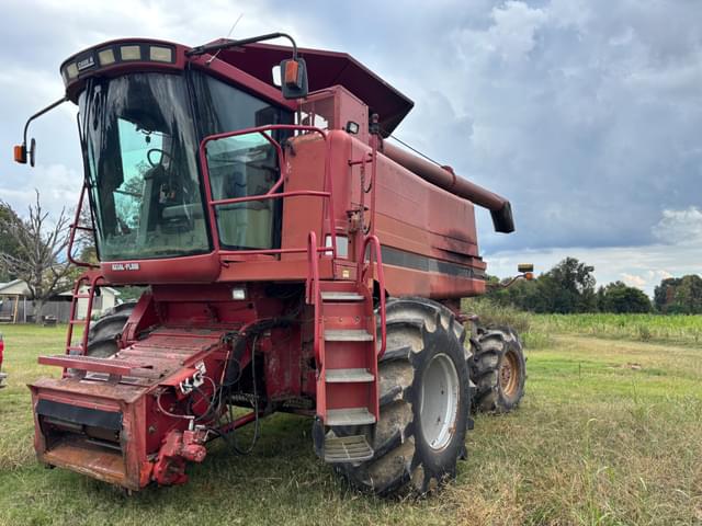 Image of Case IH 2388 equipment image 4