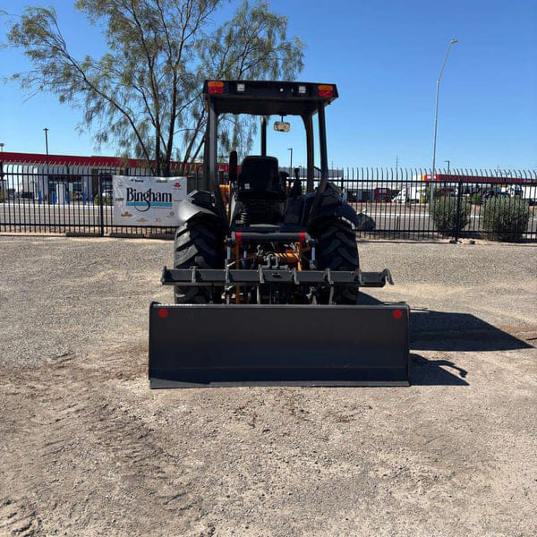 Case 570N EP Equipment Image0