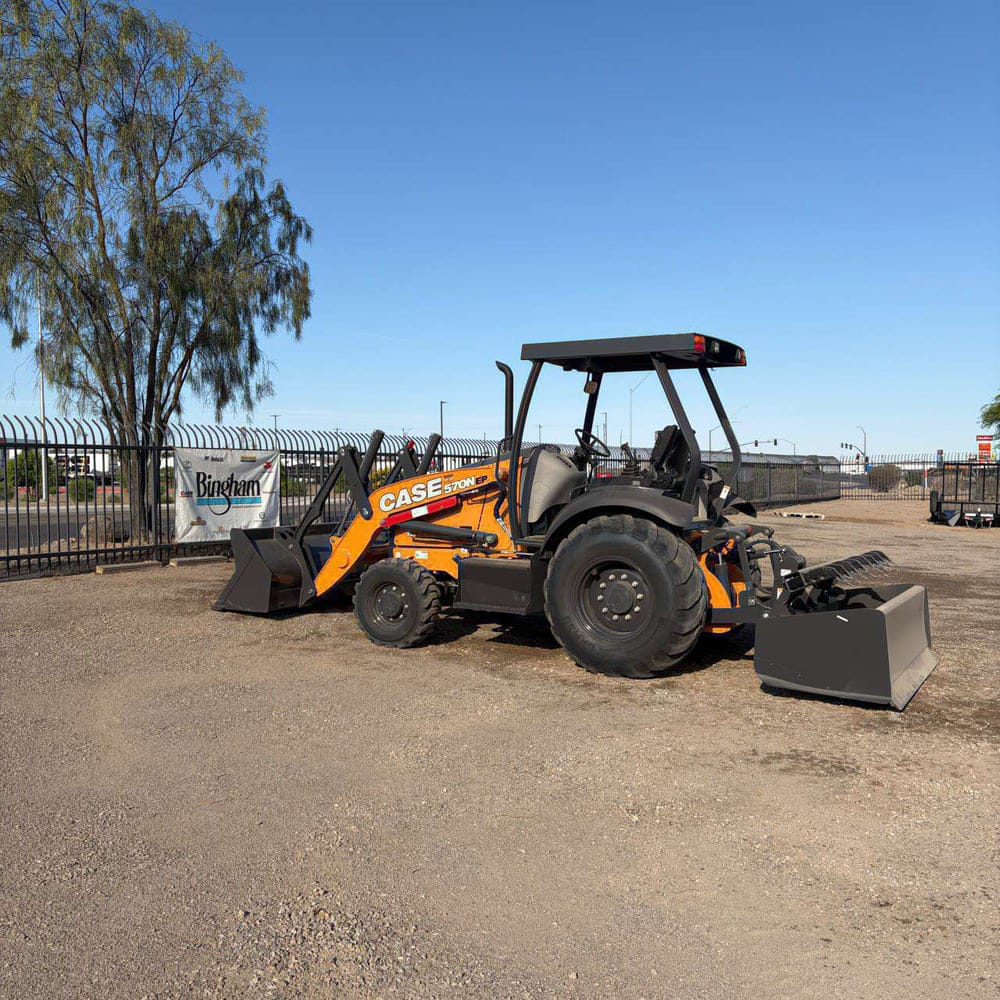 Case 570N Equipment Image0