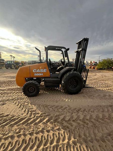 Image of Case 588H equipment image 1