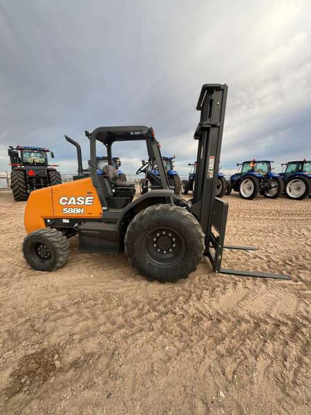 Image of Case 588H equipment image 1