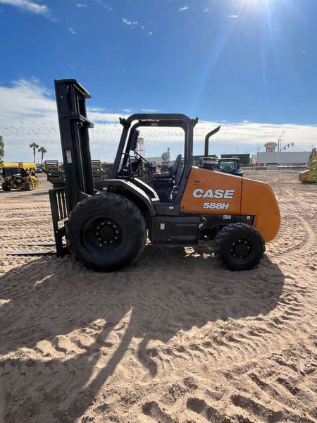 Case 588H Equipment Image0