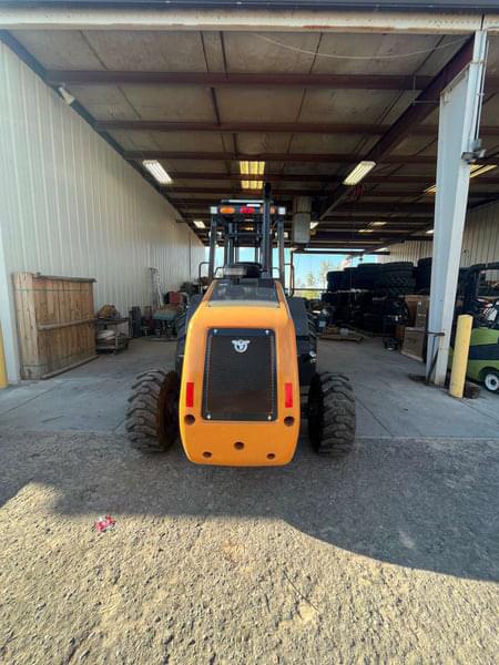 Image of Case 588H equipment image 3