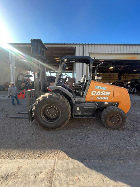 Case 588H Equipment Image0