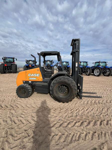 Image of Case 588H equipment image 1