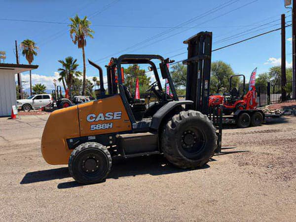 Image of Case 588H equipment image 2