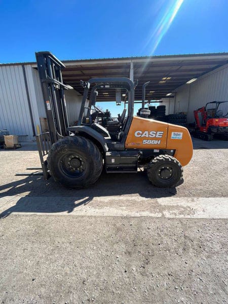 Case 588H Equipment Image0