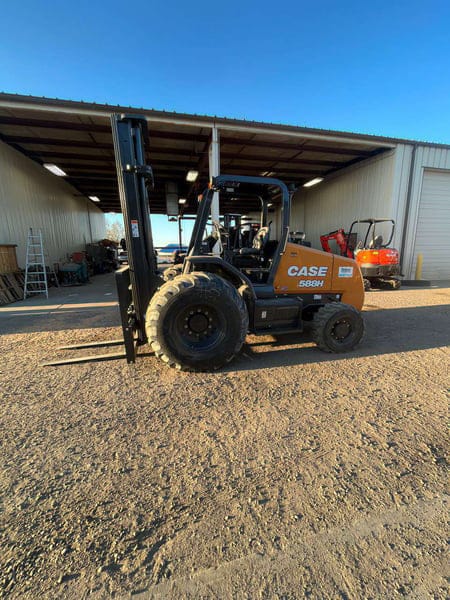 Case 588H Equipment Image0