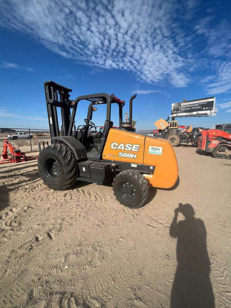 Case 588H Equipment Image0