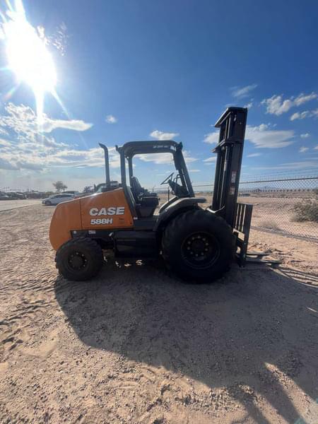Image of Case 588H equipment image 1