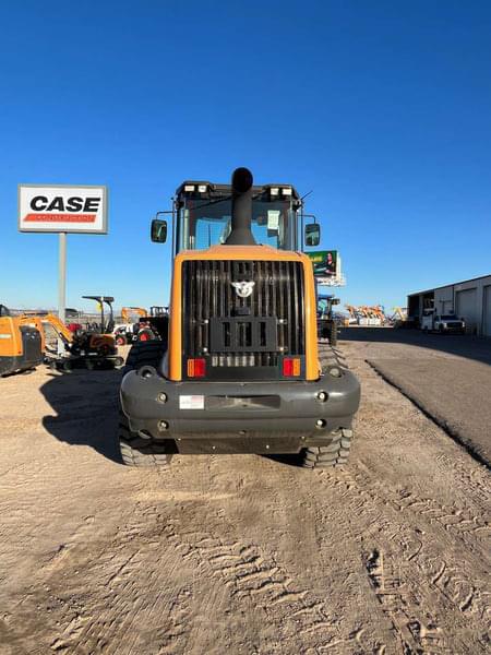 Image of Case 621G equipment image 3