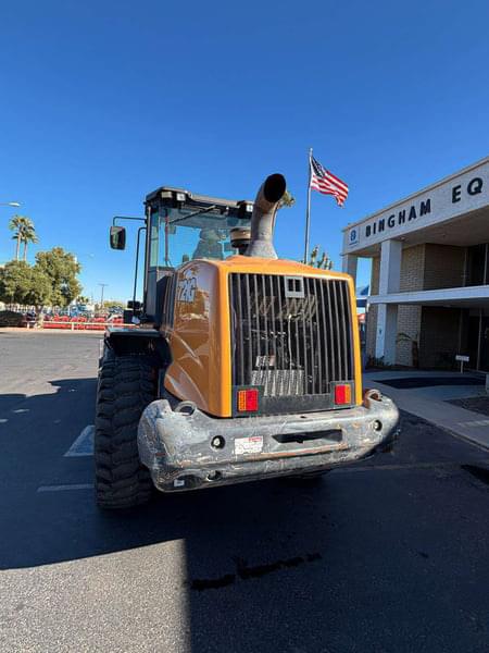 Image of Case 721G equipment image 3
