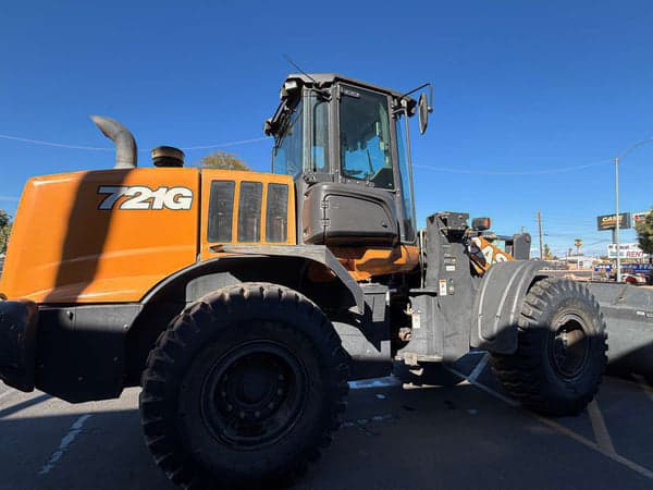 Image of Case 721G equipment image 1