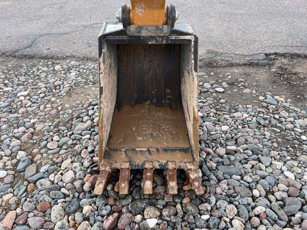 Image of Case 728517 equipment image 2