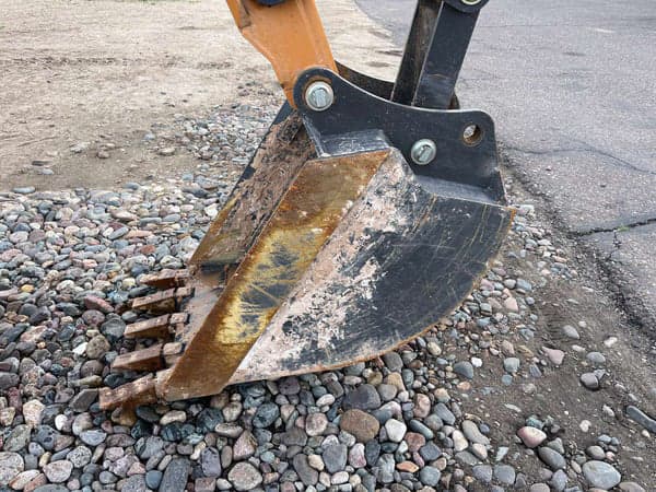 Image of Case 728517 equipment image 1