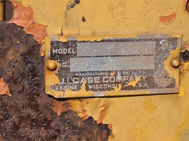 Image of Case 530 equipment image 2