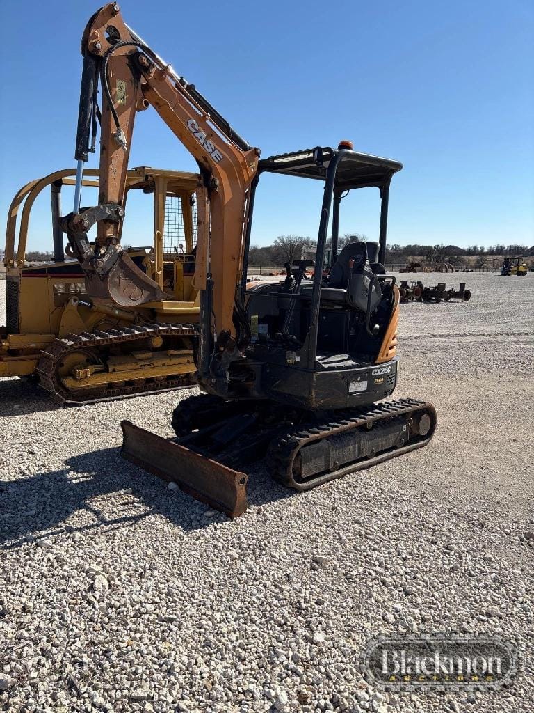 Case CX26C Equipment Image0