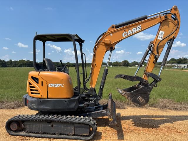 Image of Case CX37C equipment image 1