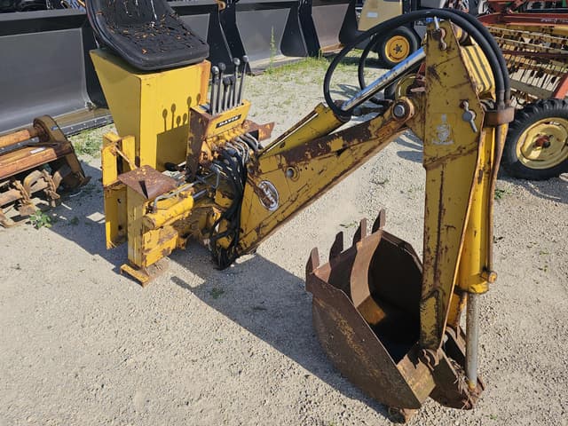 Image of Case D100 equipment image 1