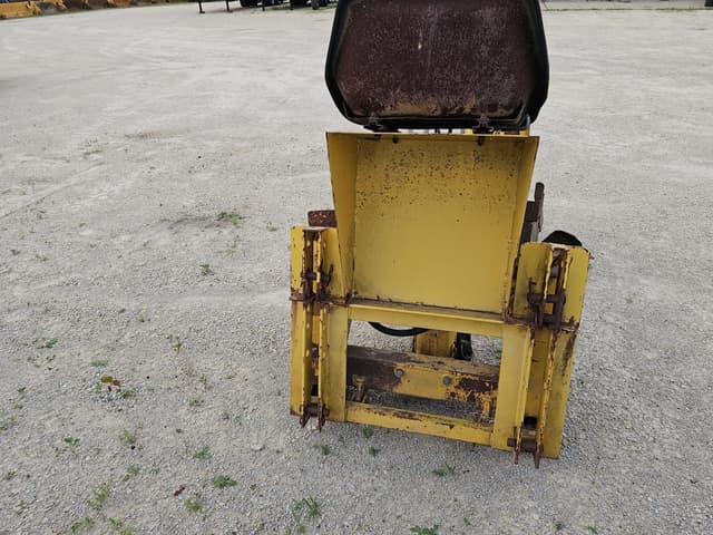 Image of Case D100 equipment image 3