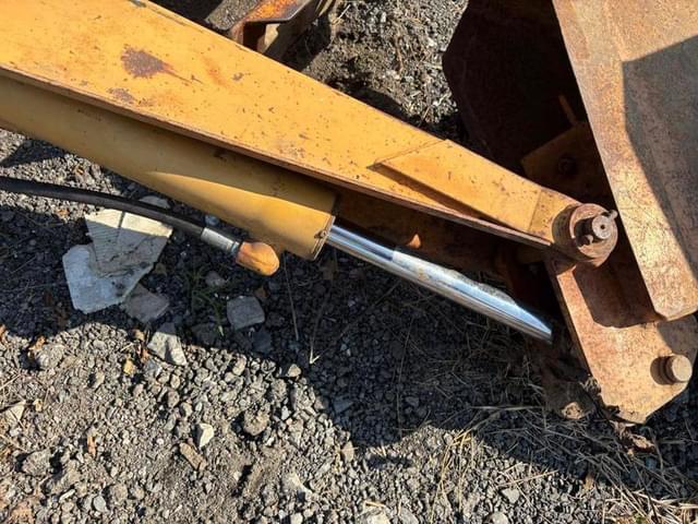 Image of Case D100XR equipment image 3