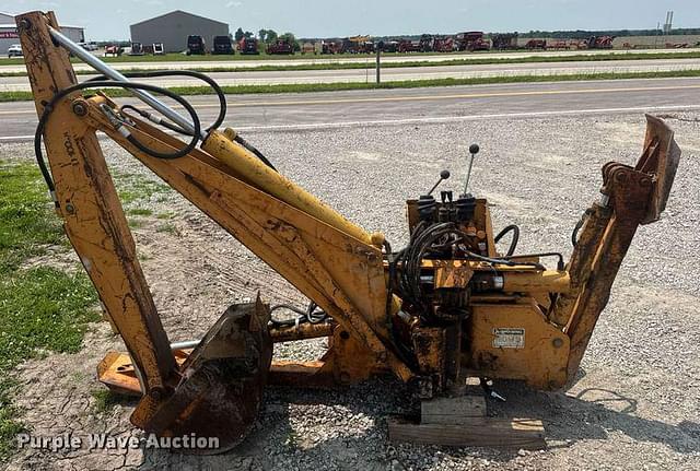 Image of Case D100XR equipment image 1
