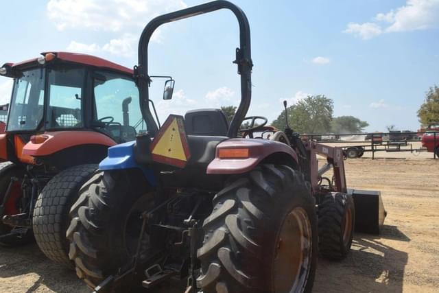 Image of Case IH D35 equipment image 2