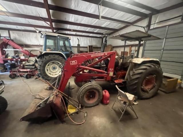 Image of David Brown 995 equipment image 1