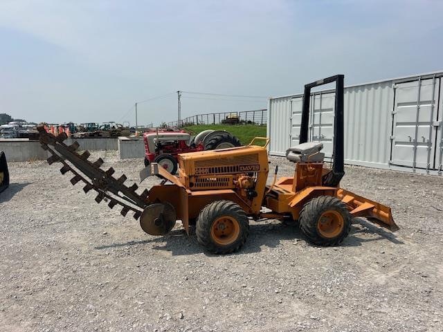 Image of Case 25+4 equipment image 2