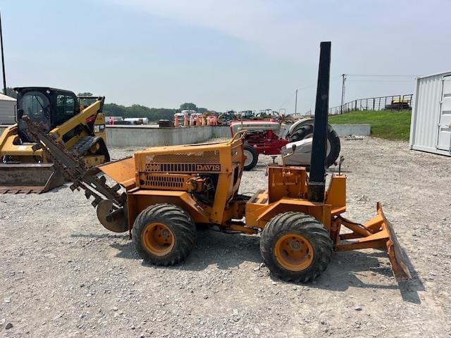 Image of Case 25+4 equipment image 3