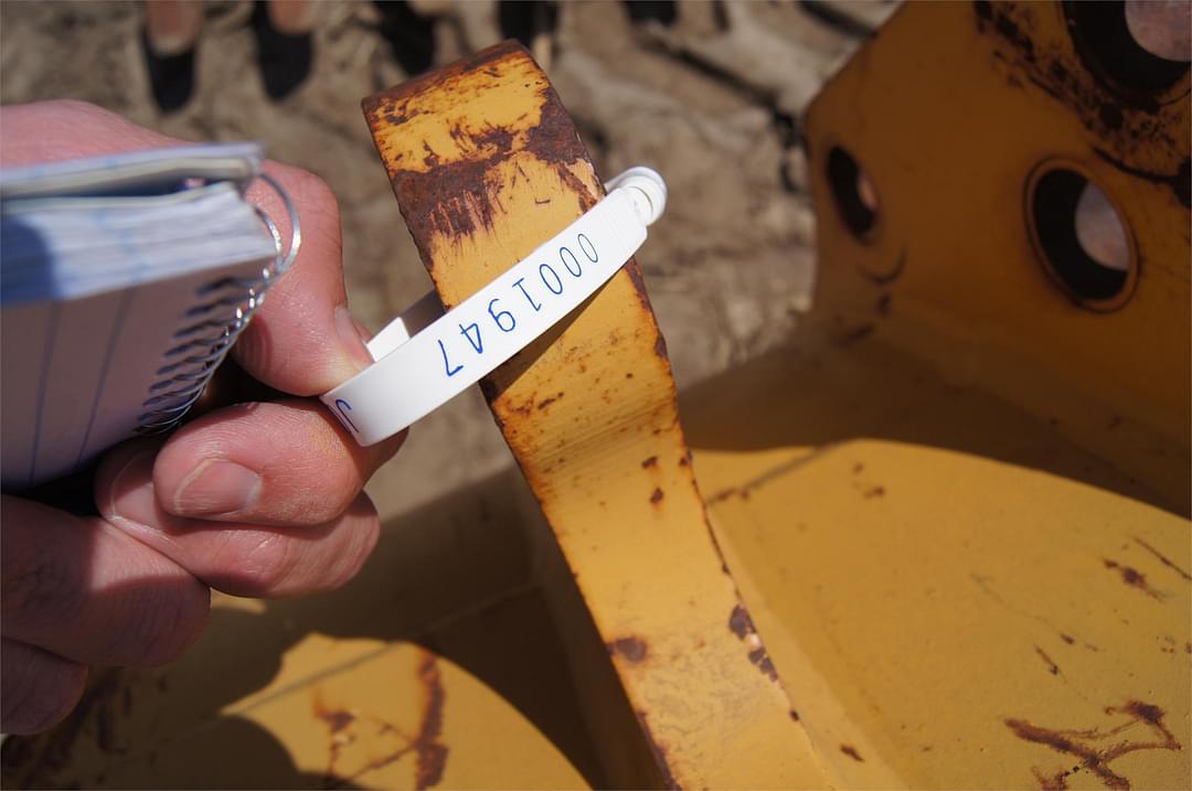 Image of Case Bucket Image 1