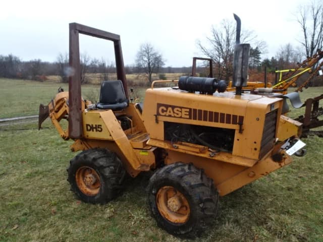 Image of Case DH5 equipment image 1