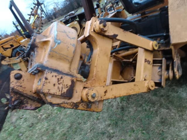 Image of Case DH5 equipment image 3