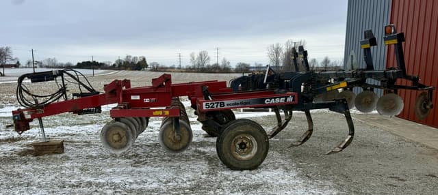 Image of Case IH Ecolo-Tiger 527B equipment image 4