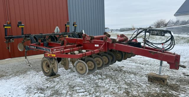 Image of Case IH Ecolo-Tiger 527B equipment image 1