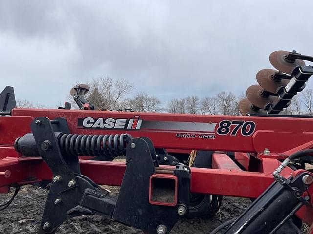 Image of Case IH Ecolo-Tiger 870 equipment image 4