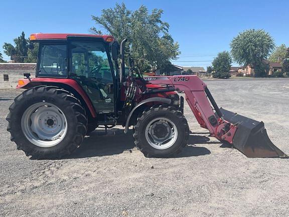 Image of Case IH Farmall 105U equipment image 1