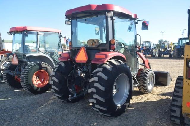 Image of Case IH Farmall 45 equipment image 2