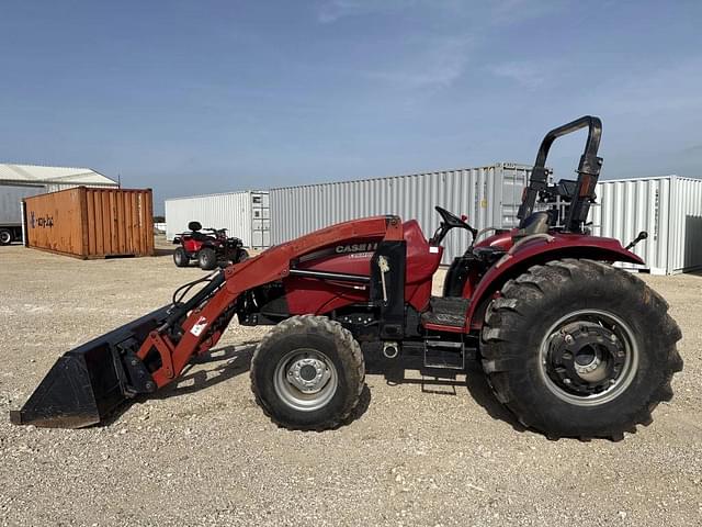 Image of Case IH Farmall 55 equipment image 1