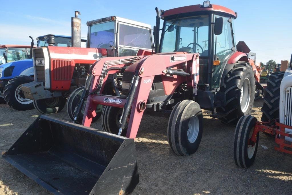 Case IH Farmall 95 Equipment Image0