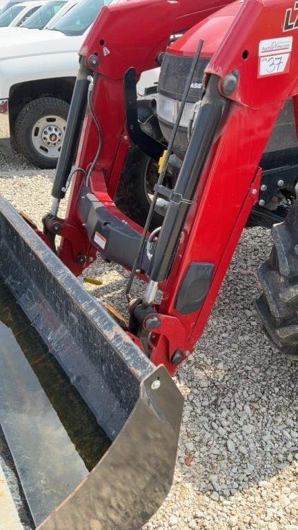 Image of Case IH Farmall 95 equipment image 3