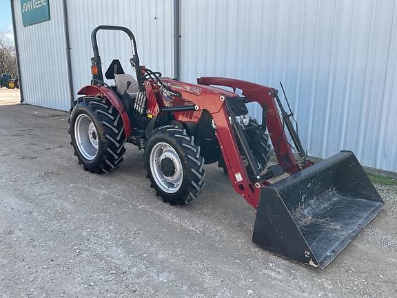 Image of Case IH Farmall 70A equipment image 3