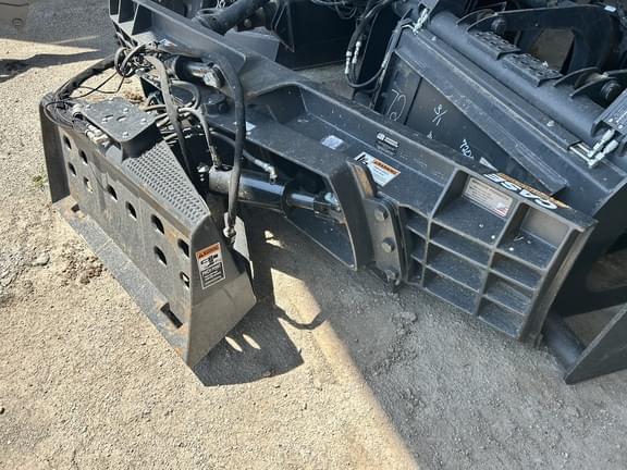 Image of Case Front Blade equipment image 2