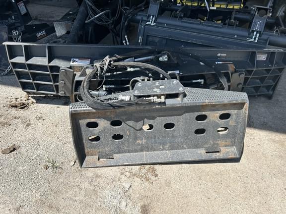 Image of Case Front Blade equipment image 1