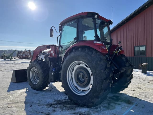 Image of Case IH Farmall 100C equipment image 2