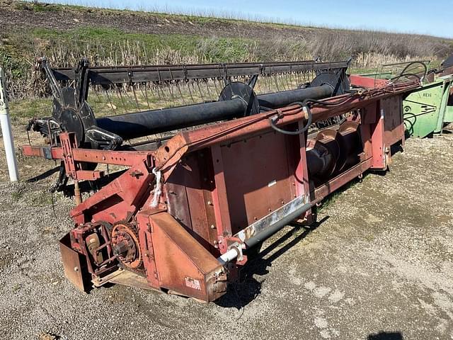 Image of Case IH 1010 equipment image 1