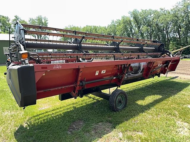 Image of Case IH 1010 equipment image 2