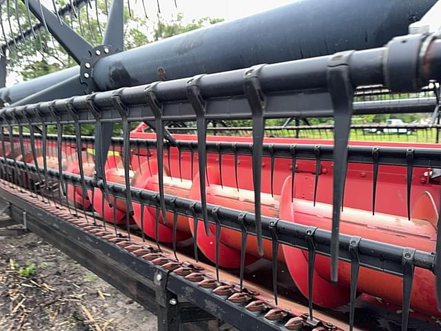 Image of Case IH 1010 equipment image 3